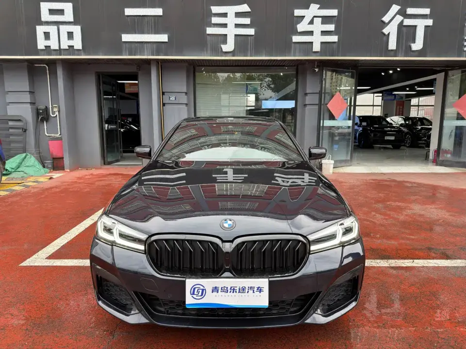 BMW 5 Series (Import) 525i M Sport Package 2021