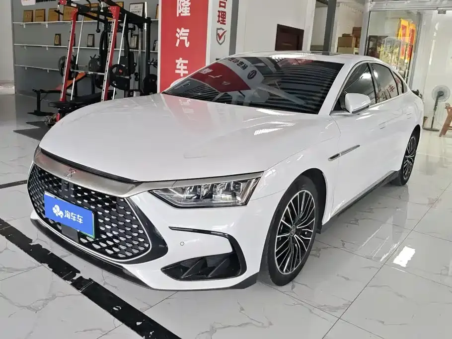 BYD Han DM-i 121KM Prestige 2022