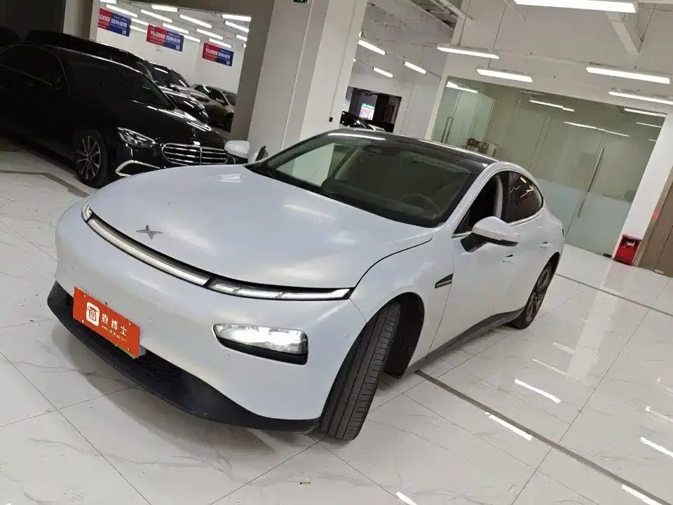 XPeng P7 Model 670N 2021