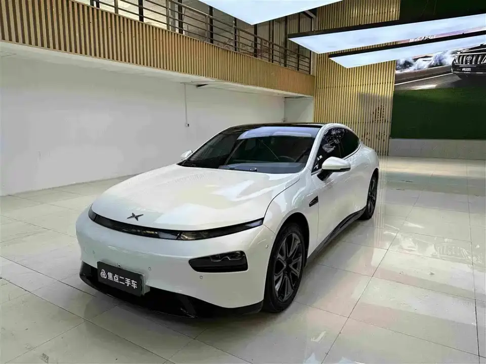 XPeng P7 Model 586E 2020
