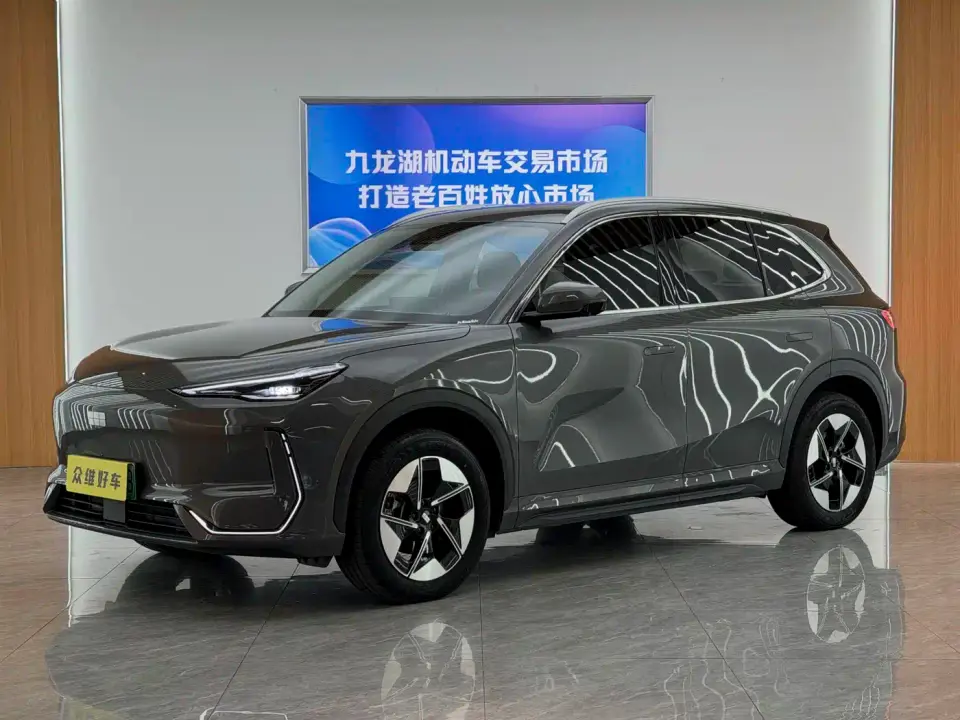 Geely Galaxy Galaxy E5 610km Explorer+ Edition 2025