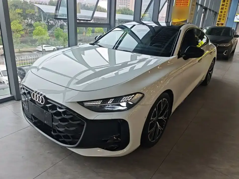 Audi A5L Sportback 2.0T Premium quattro Model 2025