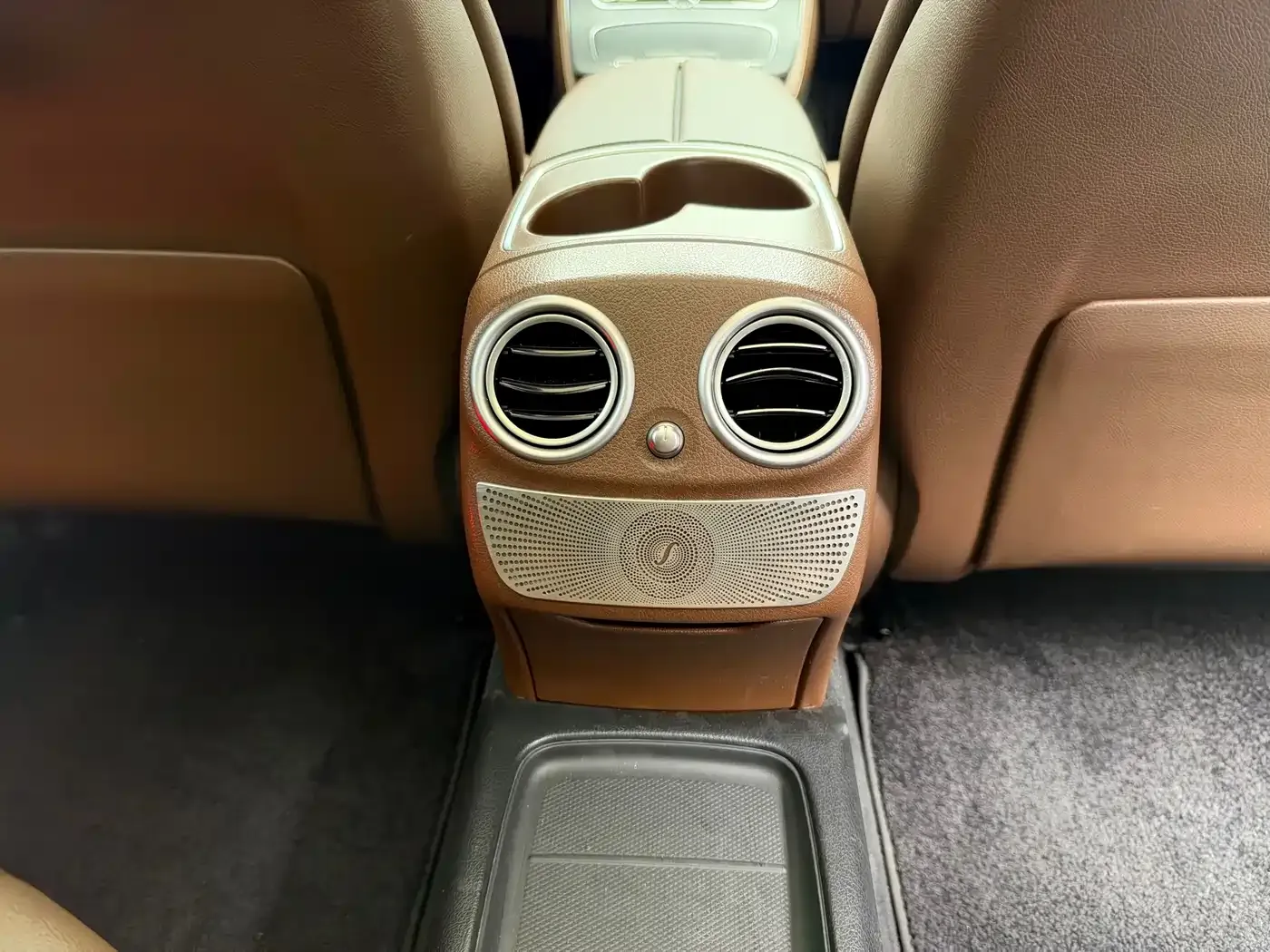 Mercedes-Benz E-Class Facelift E 300 L Fashion 2019 — фото 11