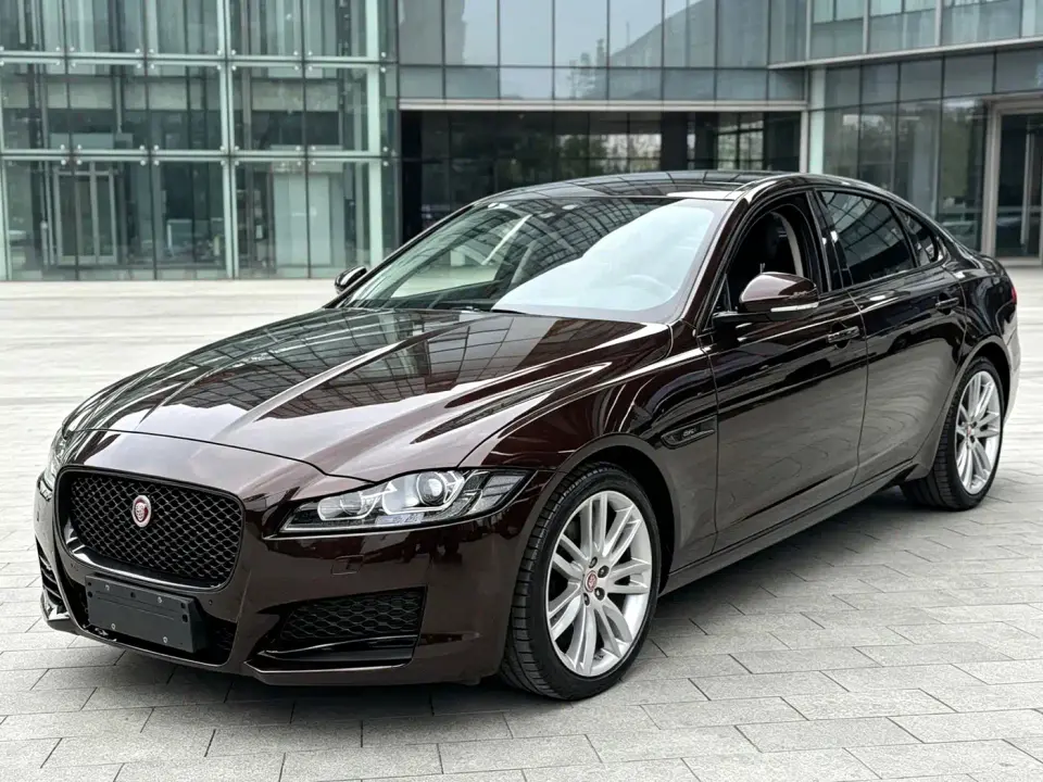 Jaguar XFL XFL 2.0T P200 2WD Racing Flag Edition 2020