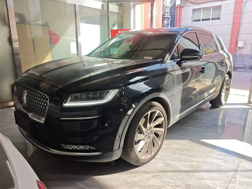Lincoln Nautilus 2.7T AWD Prestige Edition 2021