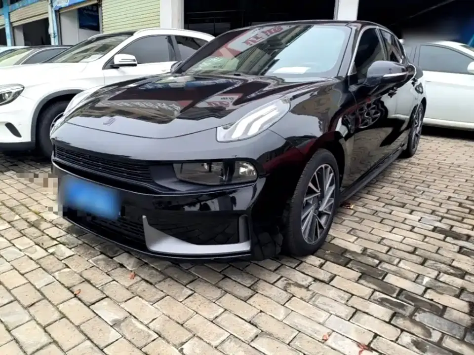 Lynk & Co 03 2.0TD DCT Power Plus 2022