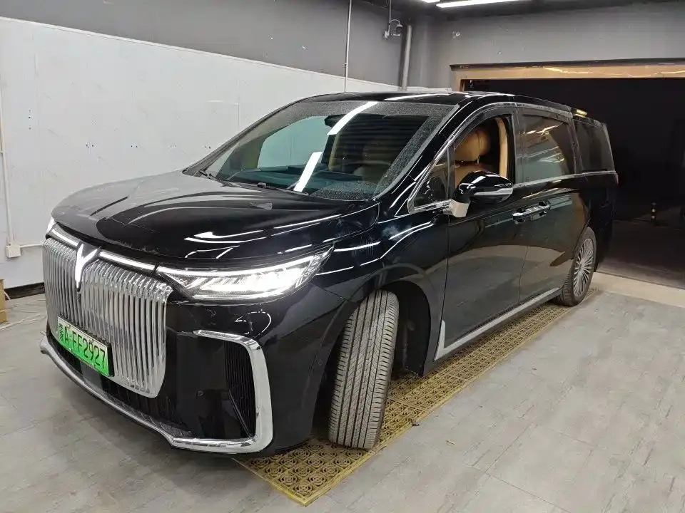 Voyah Auto Voyah Dreamer PHEV AWD Excellent Kunpeng Edition 2026