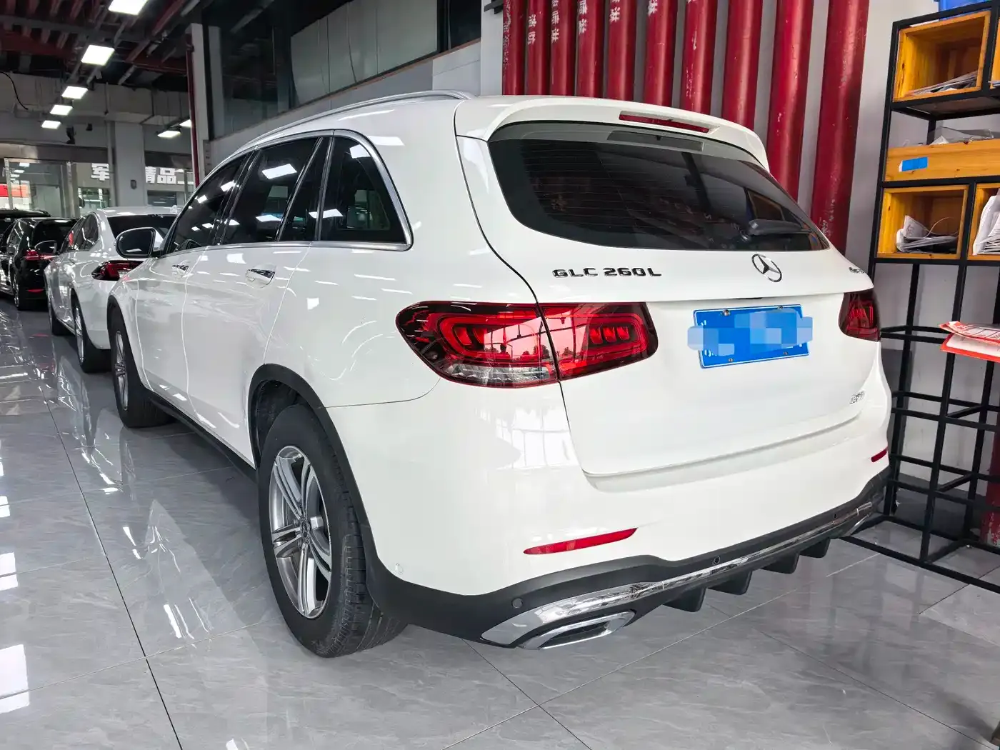 Mercedes-Benz GLC-Class GLC 260 L 4MATIC Luxury 2019 — фото 15