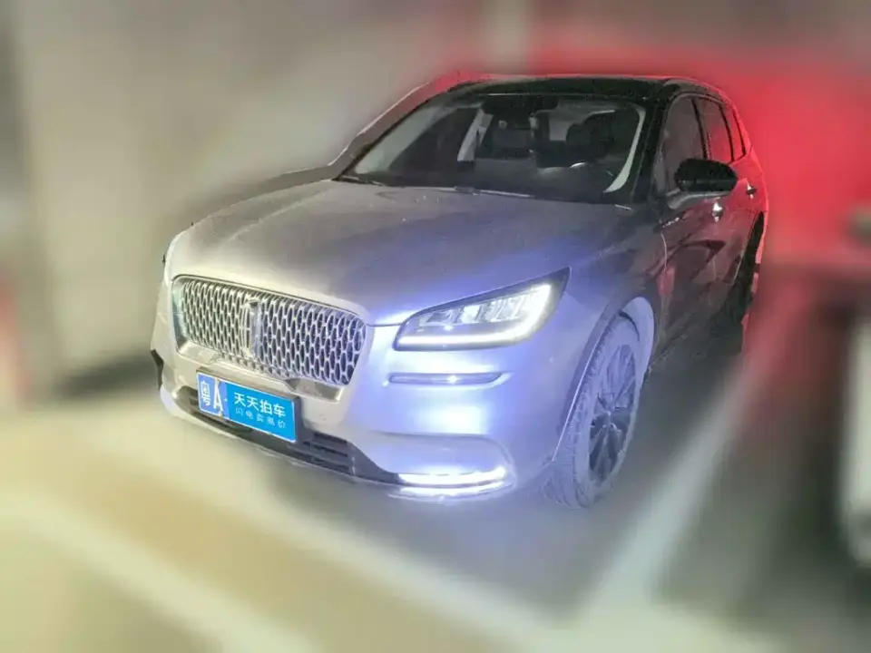Lincoln Adventurer 2.0T 2WD Alaska Glacier Limited Edition 2022