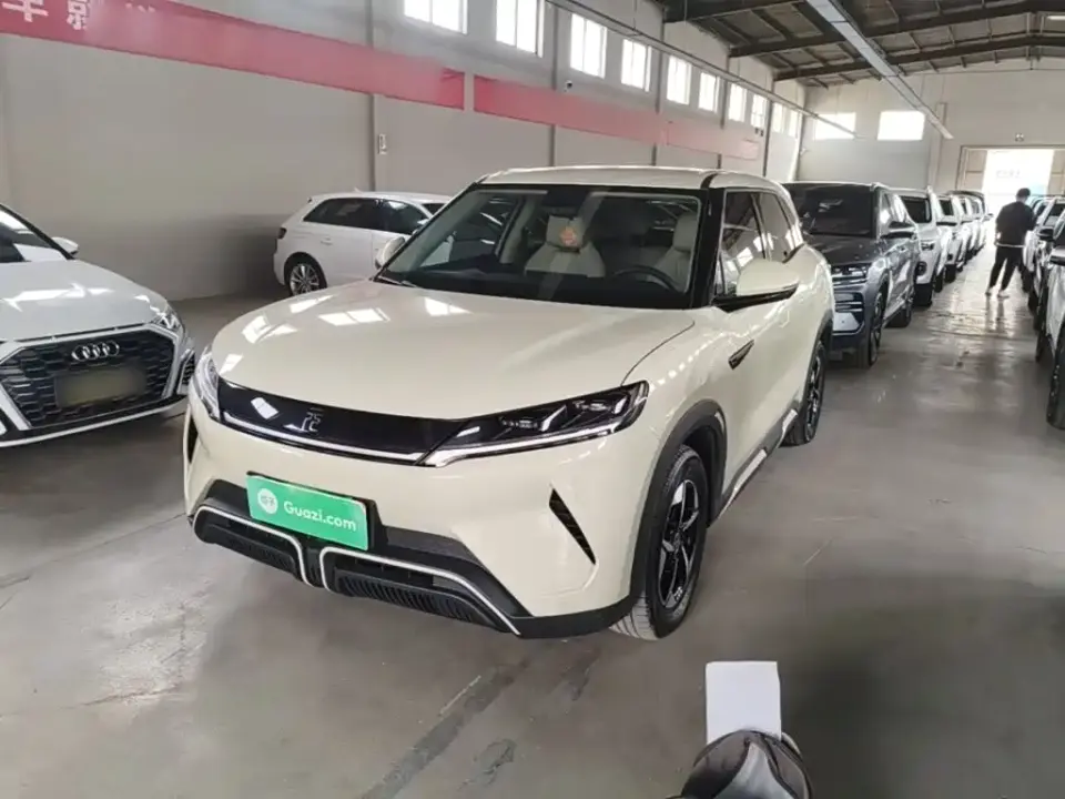 BYD Yuan UP 401KM Leading Edition 2024