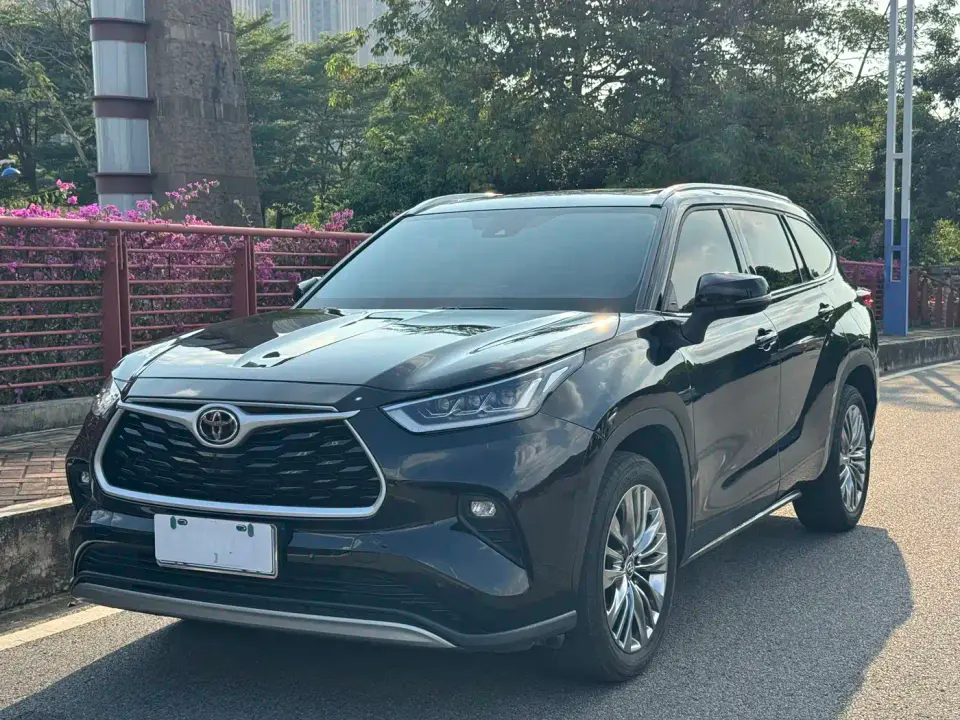 Toyota Highlander 380T 4WD Premium 7-Seater 2024