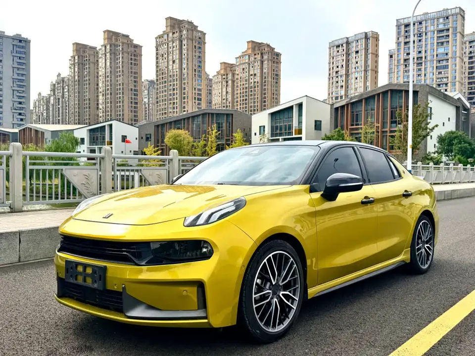 Lynk & Co 03 03+ 2.0TD Auto Wind Rider Edition 2021