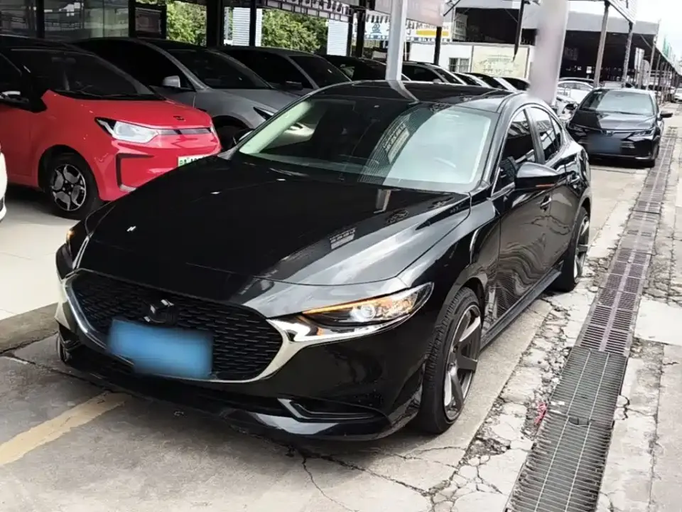 Mazda Mazda3 Axela 2.0L Automatic Stylish Edition 2020