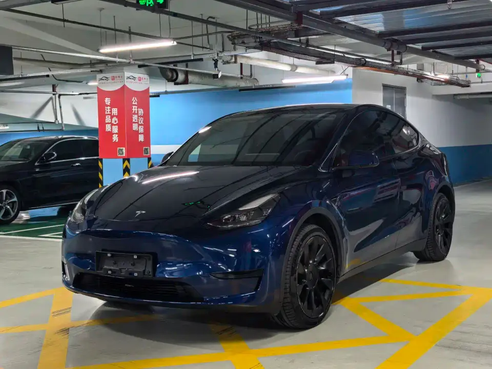 Tesla Model Y Facelift Rear-Wheel Drive Version 2023