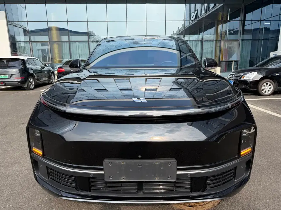 Li Auto Li L8 Pro 2023
