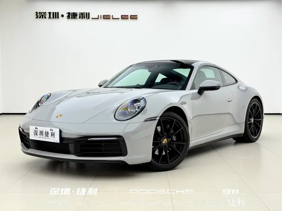Porsche 911 Carrera 3.0T 2022