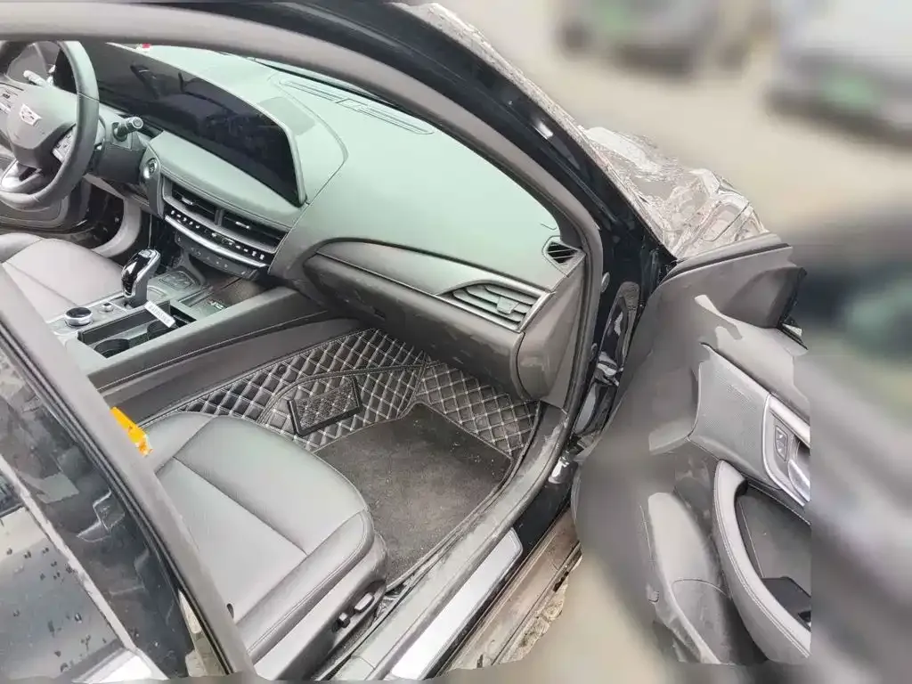 Cadillac CT5 Model 28T Urban Sport Edition 2025 — фото 13