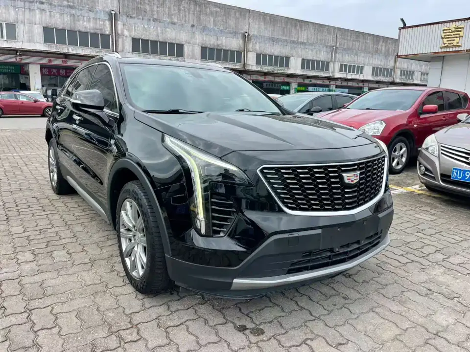 Cadillac XT4 28T FWD Luxury Edition 2021