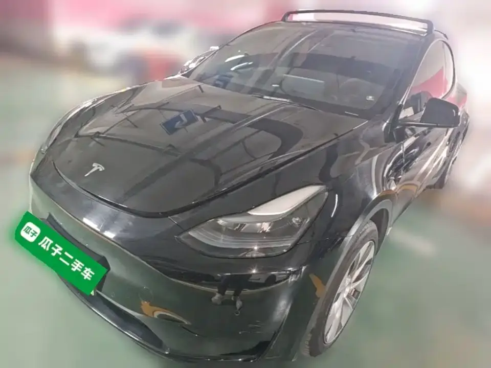 Tesla Model Y Facelift Rear-Wheel Drive Version 2023
