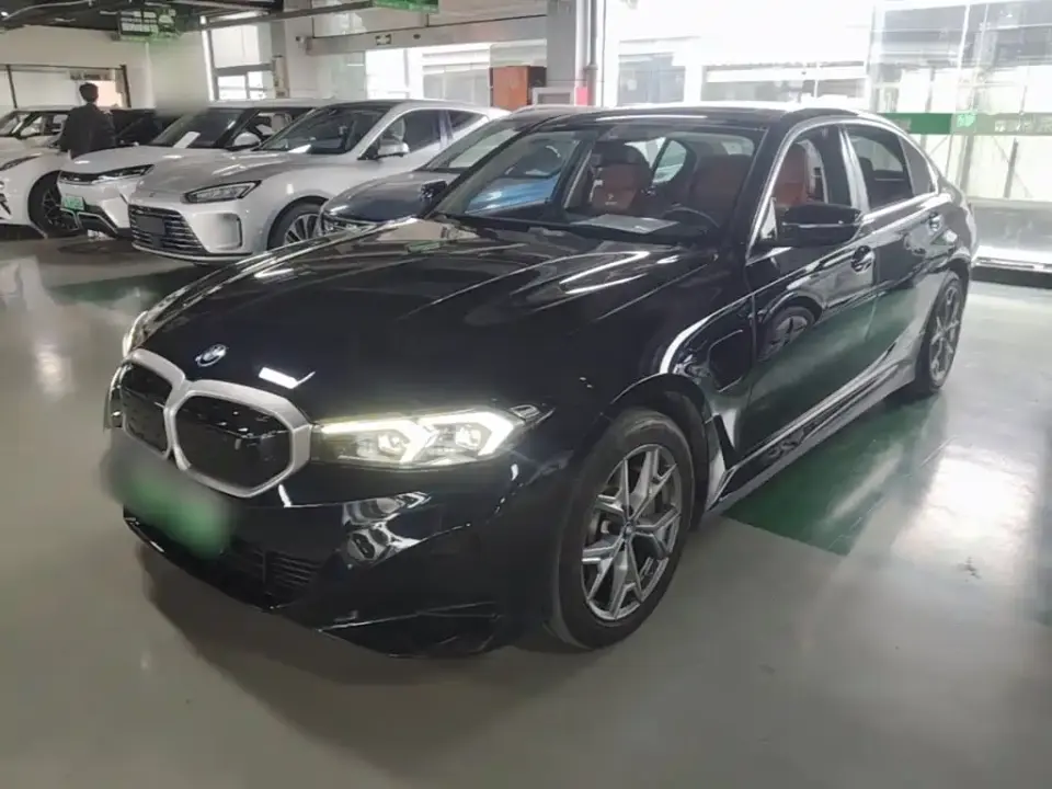 BMW i3 eDrive 35 L 2022