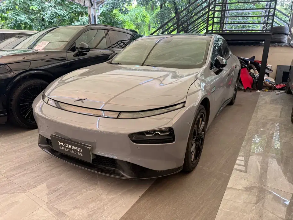 XPeng P7 Model 670N 2021