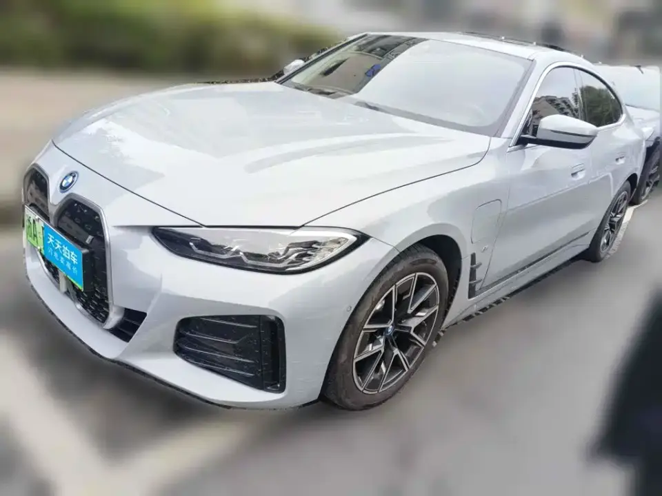 BMW i4 eDrive35 2025