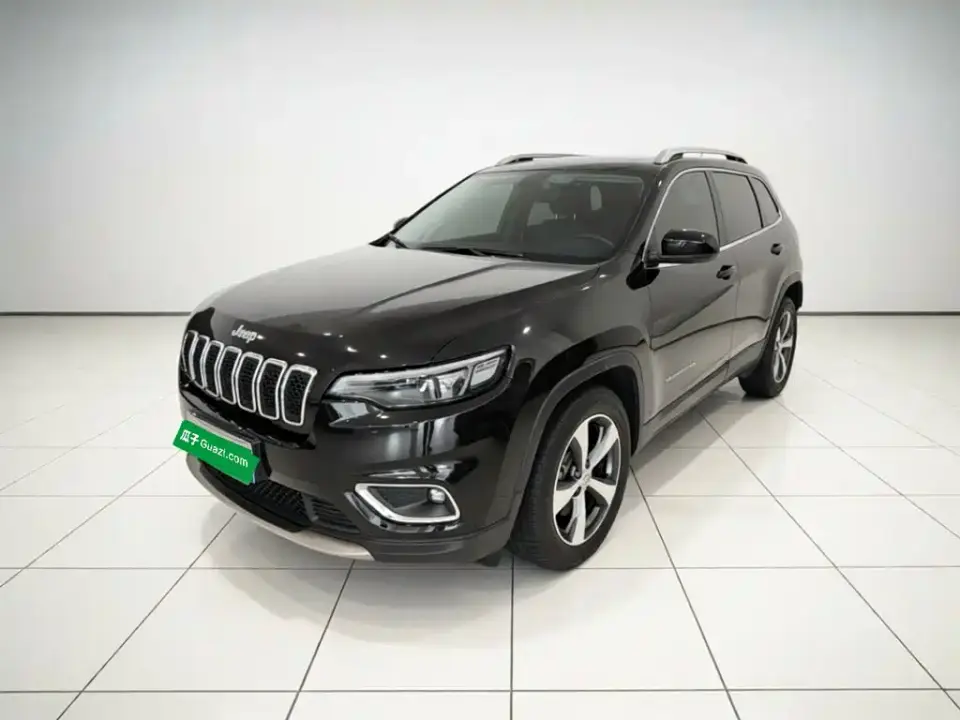 Jeep Cherokee 2.0T 2WD Leading Edition 2021
