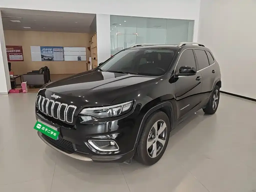 Jeep Cherokee 2.0T 2WD Leading Edition 2021 — фото 2