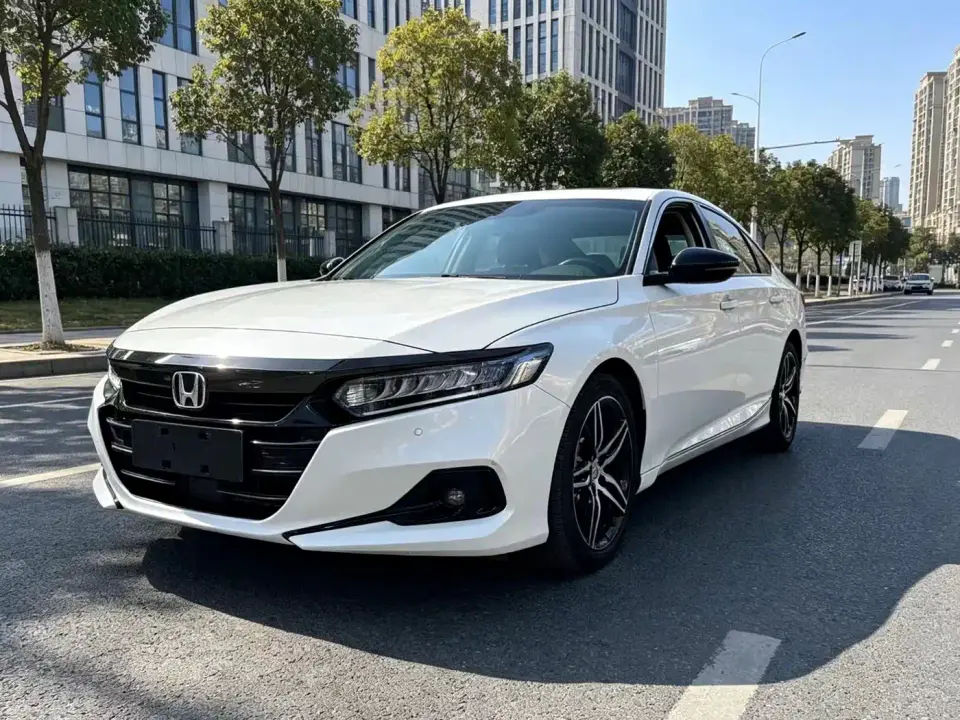 Honda Accord Sharp Hybrid 2.0L Phantom Night Sharp Intelligence 2023