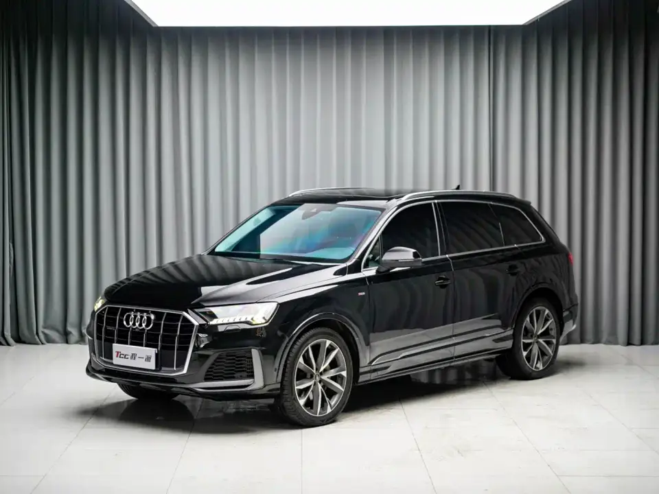 Audi Q7 55 TFSI quattro S line Sport 2023