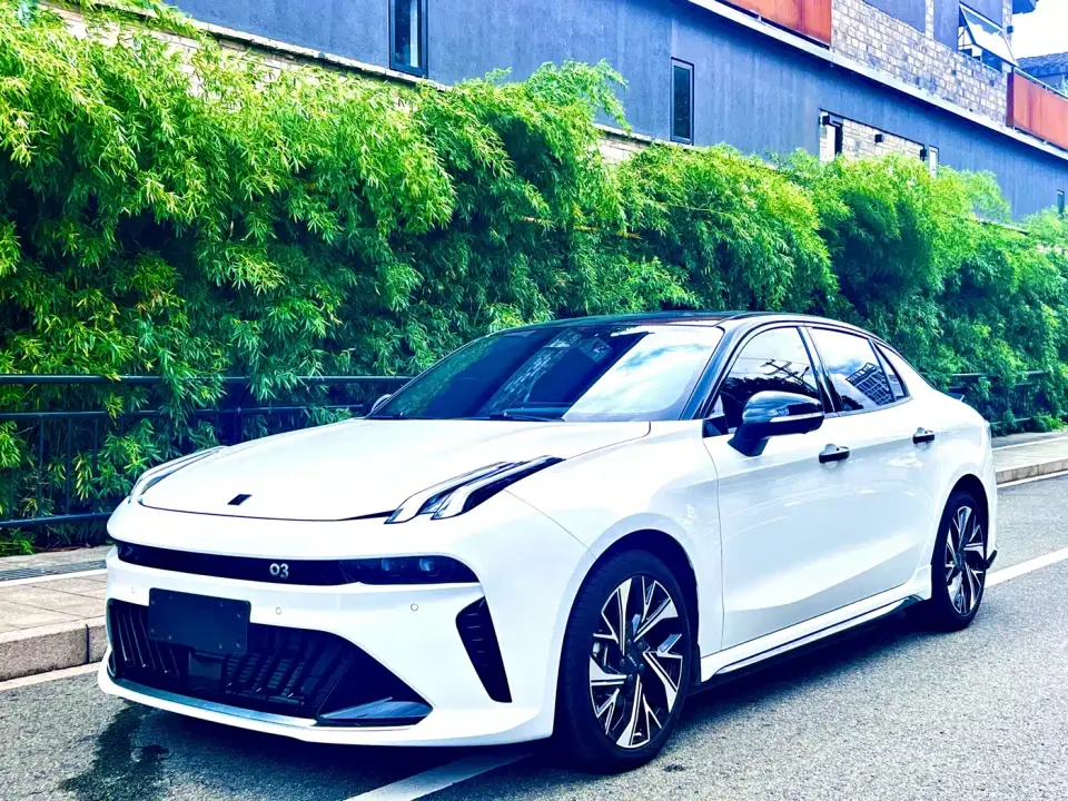 Lynk & Co 03 Model 1.5TD Pro 2026