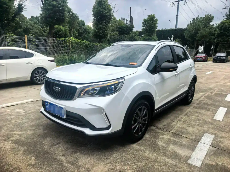 Geely Vision X3 PRO 1.5L CVT Premium 2021