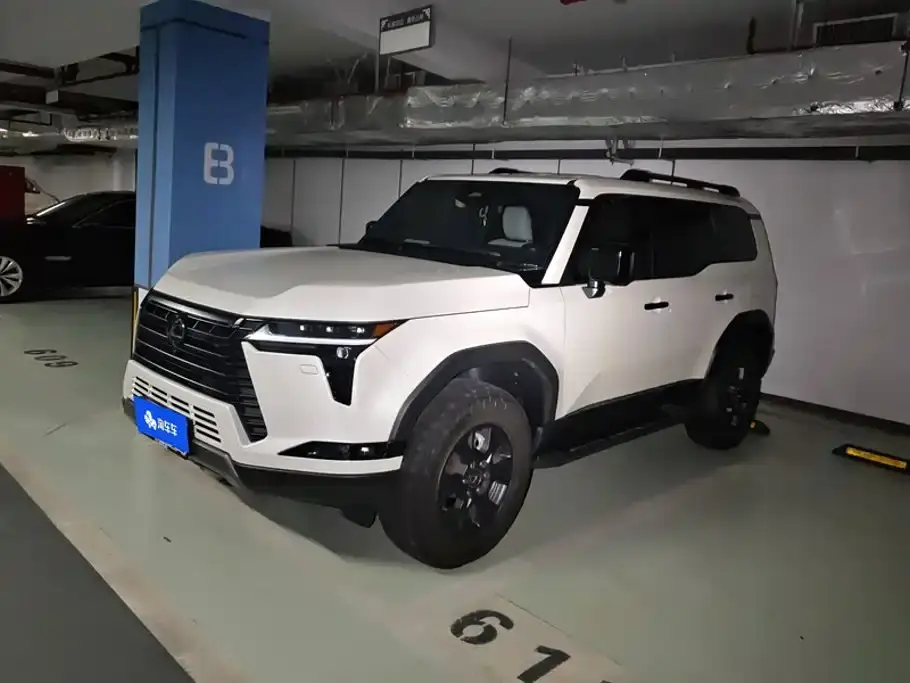 Lexus GX OVERTRAIL Summit Edition 2024