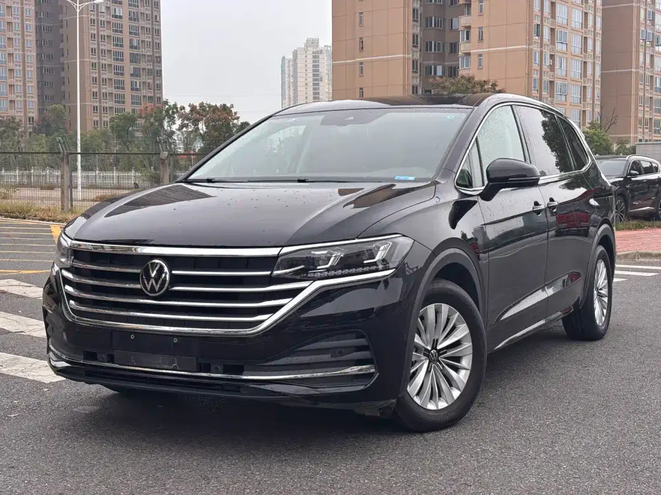 Volkswagen Viloran 330TSI Business Edition 2022