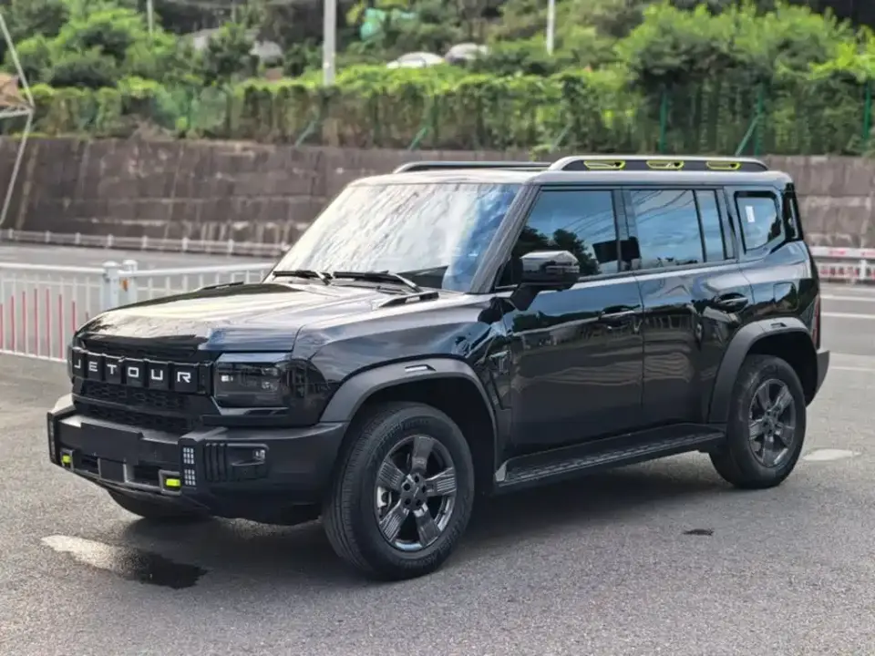 Jetour Traveler Model 1.5T 2WD Discovery PRO 2024