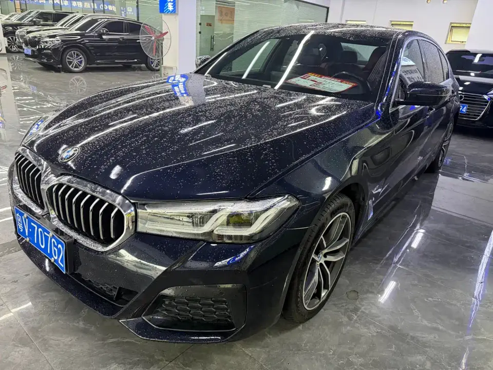 BMW 5 Series 525Li M Sport Package 2022