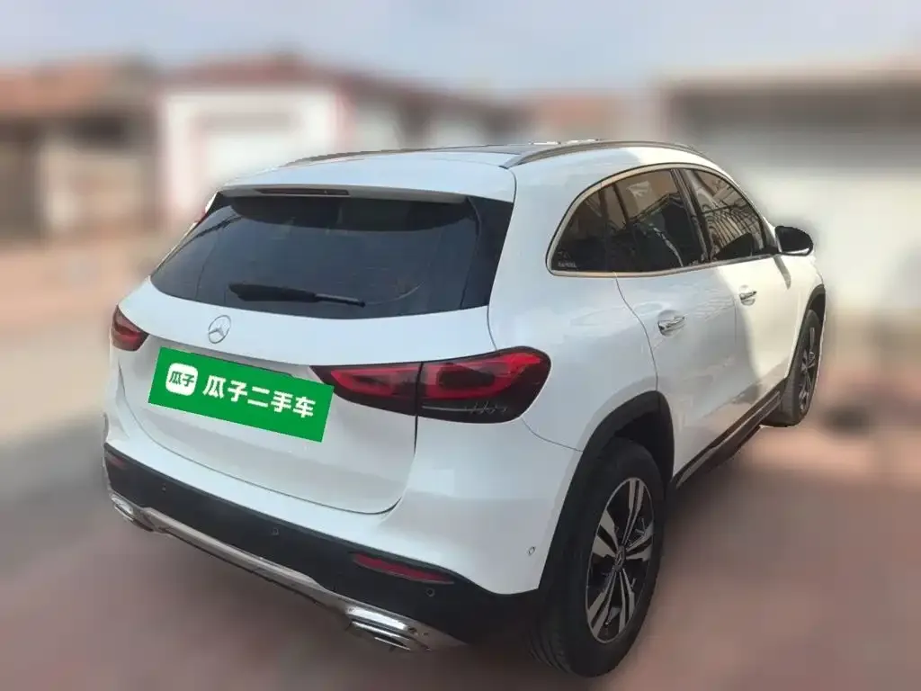Mercedes-Benz GLA-Class GLA 220 2023 — фото 4