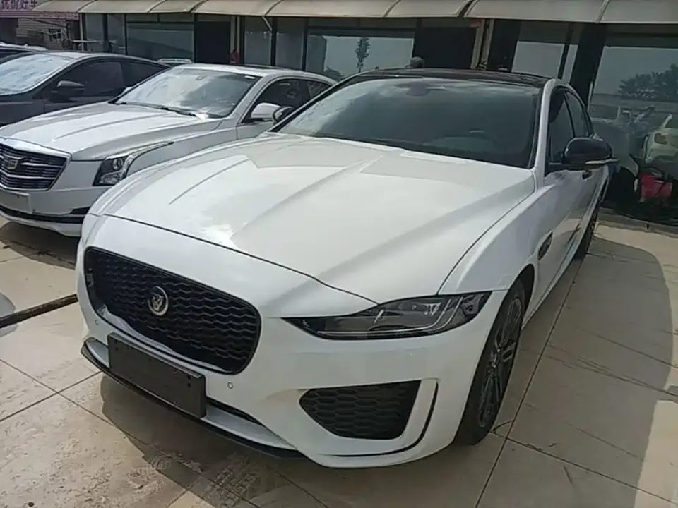 Jaguar XEL Model 2.0T 250PS R-DYNAMIC S Gloss Black Sport Edition 2024