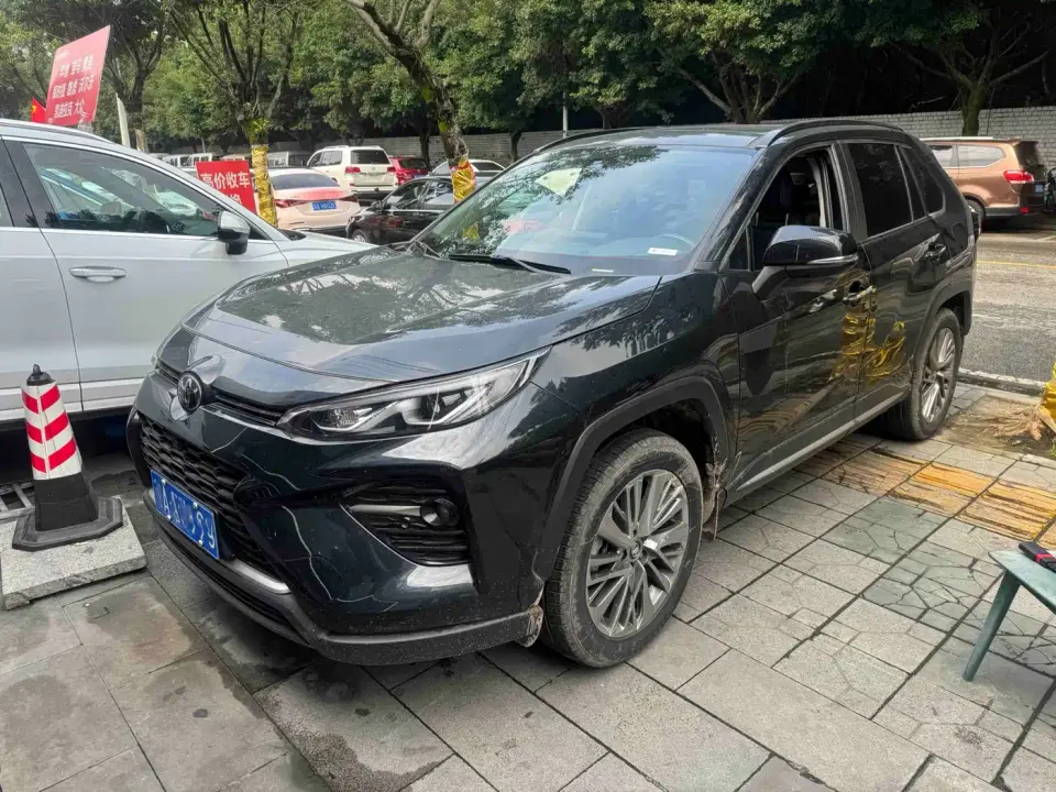 Toyota Wildlander 2.0L CVT AWD Premium Edition 2023