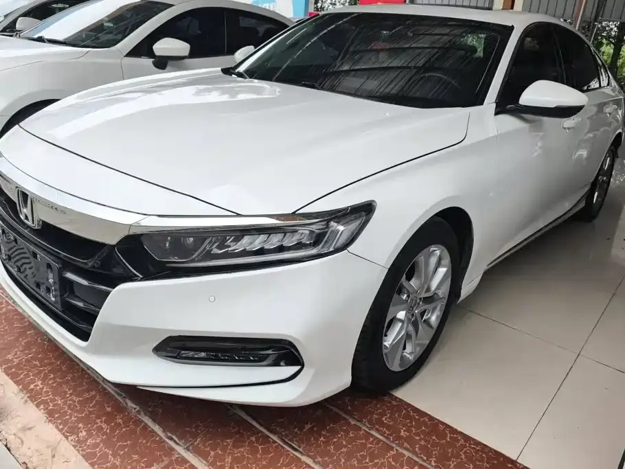 Honda Accord 260TURBO Elite Edition China V 2019
