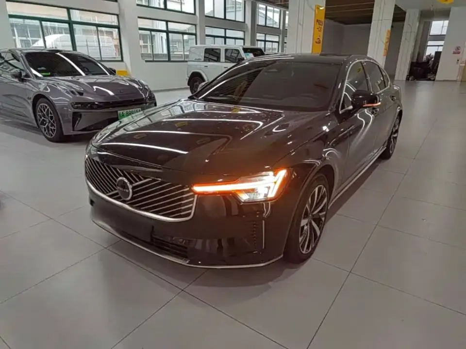 Volvo S90 B5 Zhiyi Luxury Edition 2026