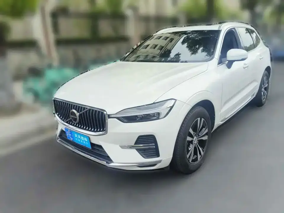 Volvo XC60 B5 AWD Smart Luxury Edition 2023