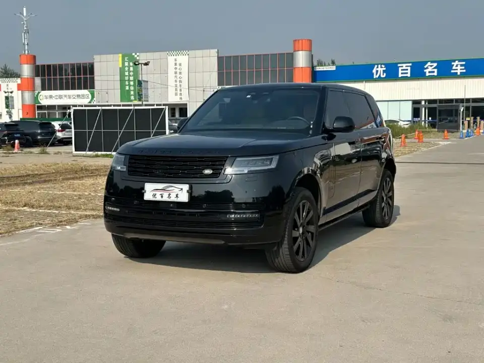 Land Rover Range Rover 3.0 L6 400PS Golden Age Extended 7-Seater 2024