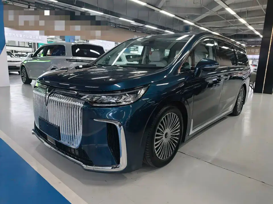 Voyah Auto Voyah Dreamer PHEV AWD Flagship Kunpeng Edition 2025
