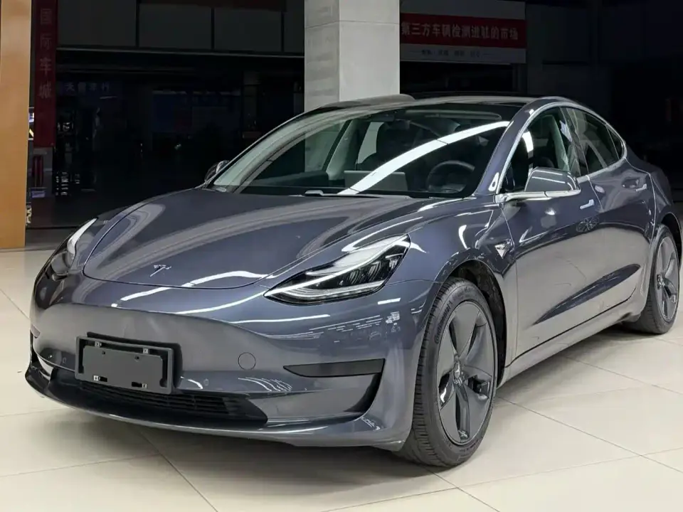 Tesla Model 3 Standard Range Rear-Wheel Drive Upgrade 2020