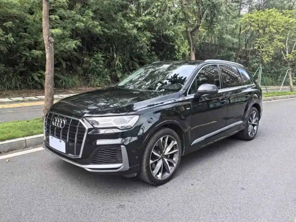 Audi Q7 55 TFSI quattro S line Sport 2023