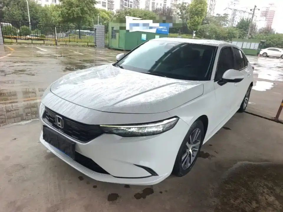 Honda Integra 240TURBO CVT Leading Edition 2024
