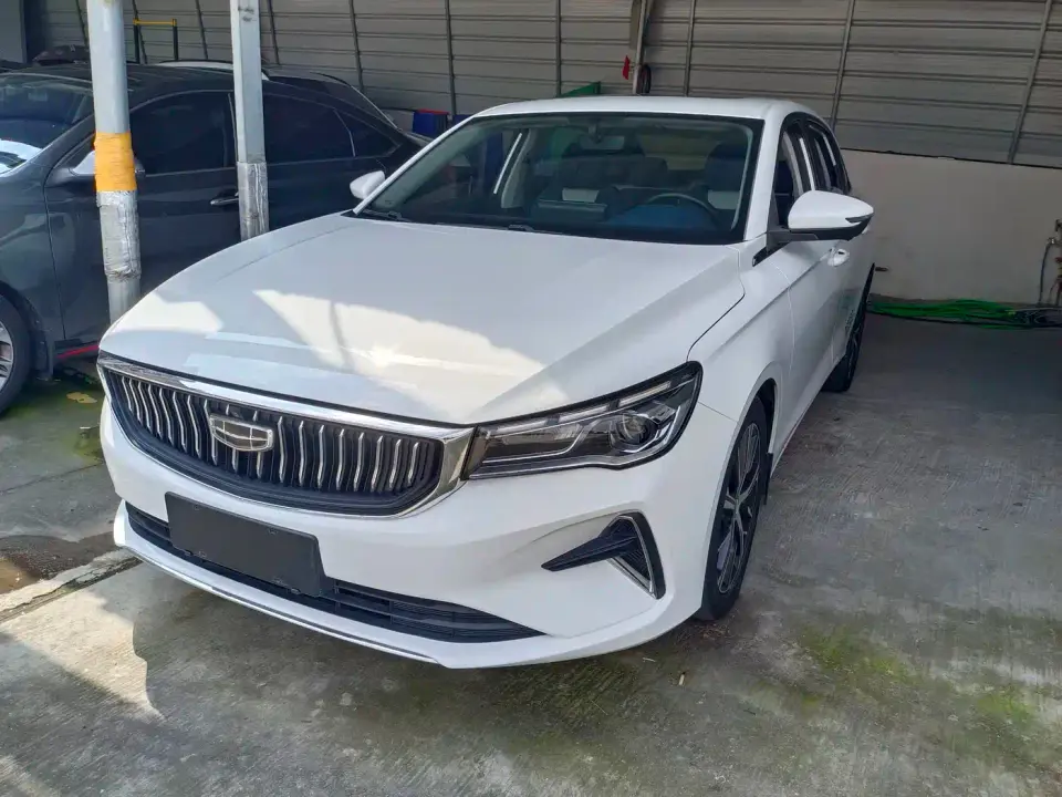 Geely Emgrand 4th Generation 1.5L CVT Premium 2022