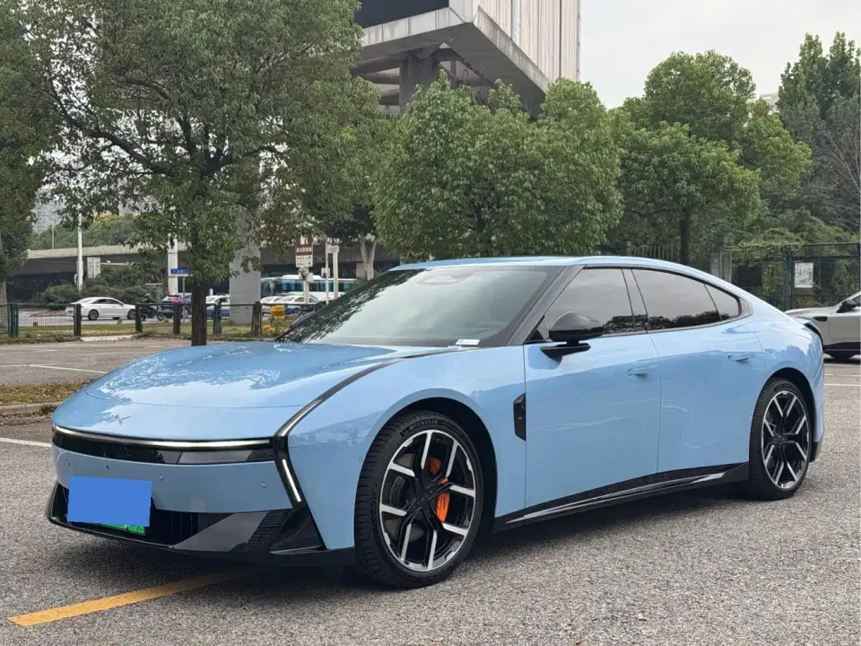 XPeng P7 820km Extended Range Edition 2025