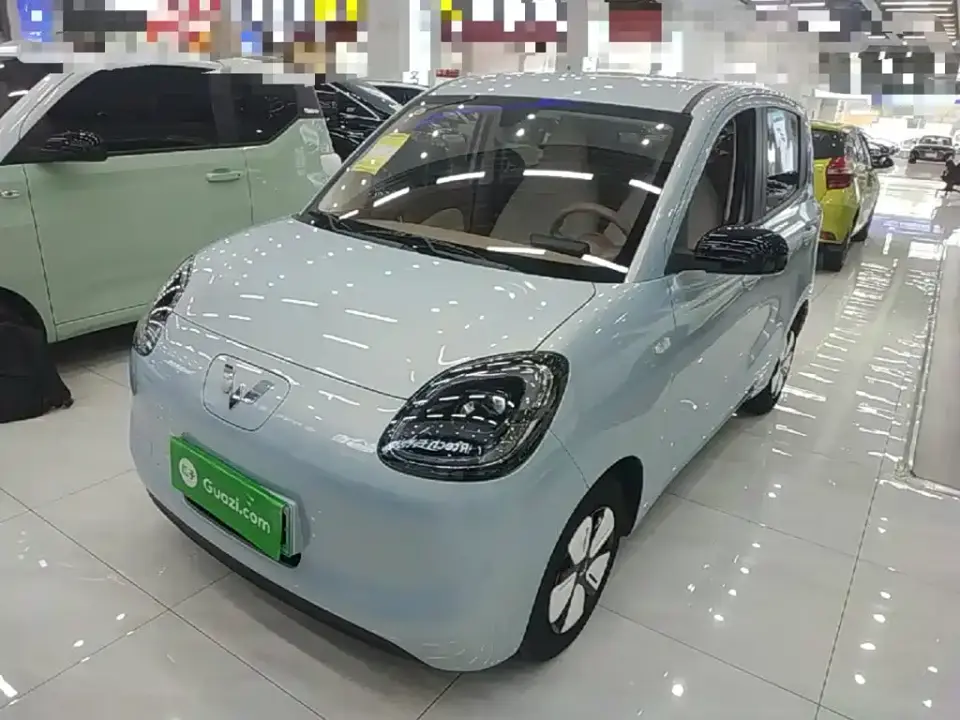 Wuling Motors Hongguang MINIEV 4-Door Advanced 2025